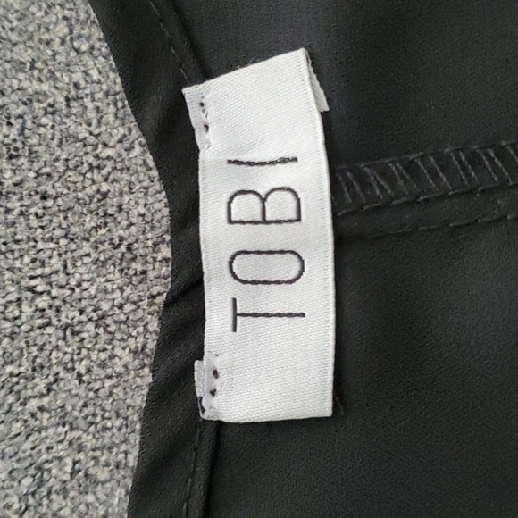 🆕️ TOBI Black Off-The-Shoulder Backless Sheer Blouse SIZE: M - Picture 11 of 11